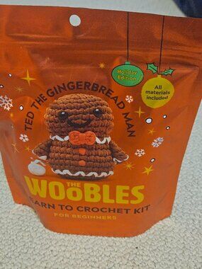 Beginner Crochet Kit - Ted the Gingerbread Man